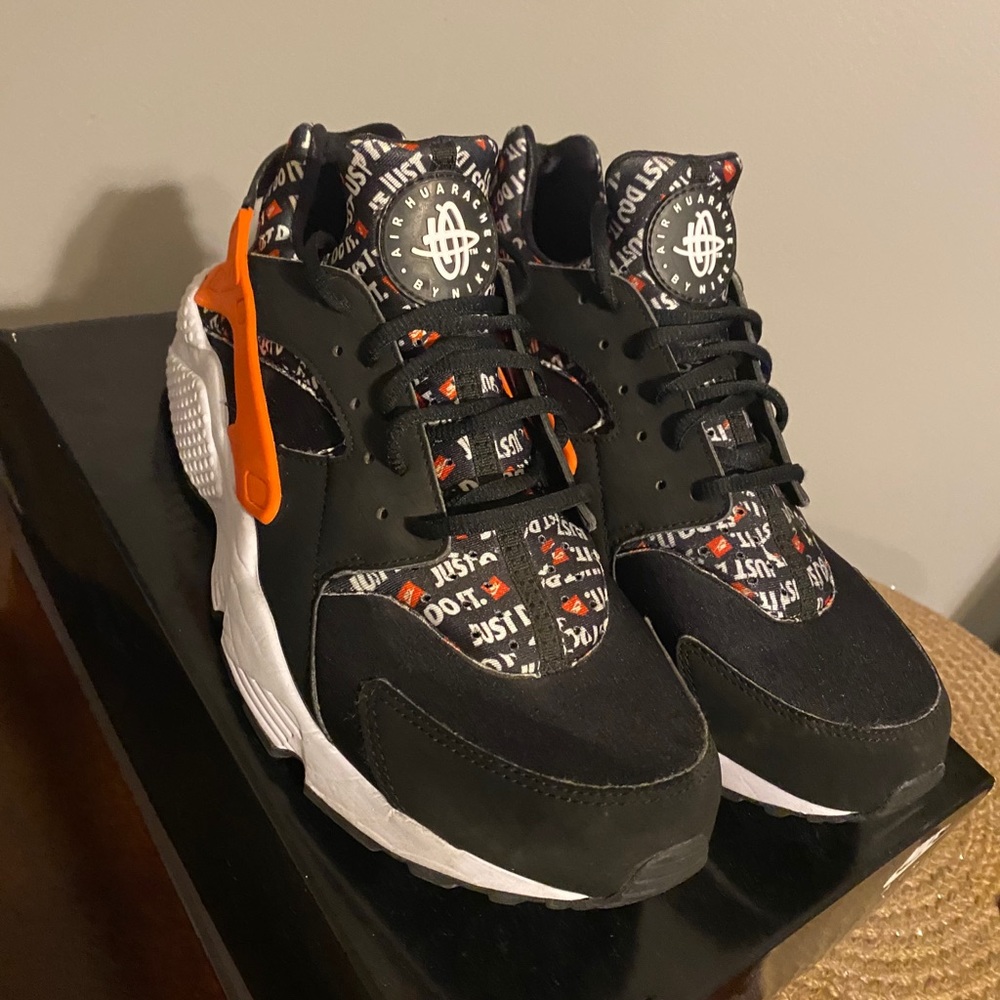 AIR HUARACHE 'JUST DO IT'